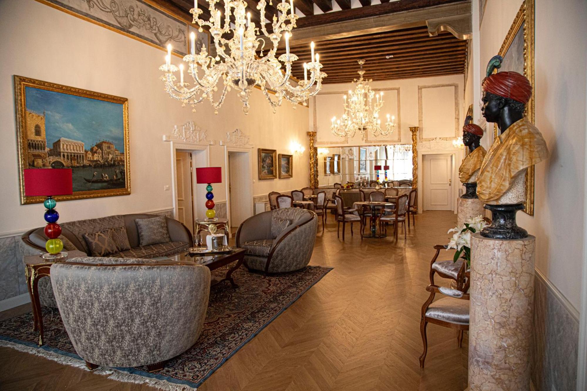 Palazzo Dei Mori 3* Venise